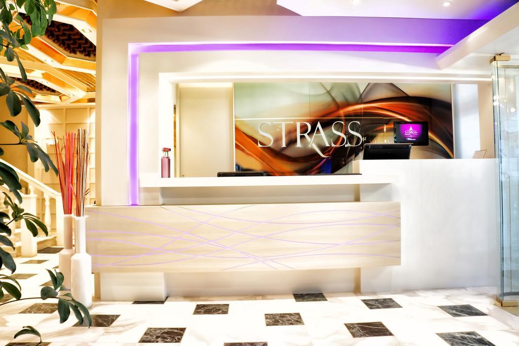 Hotel Strass Paralía Exteriér fotografie